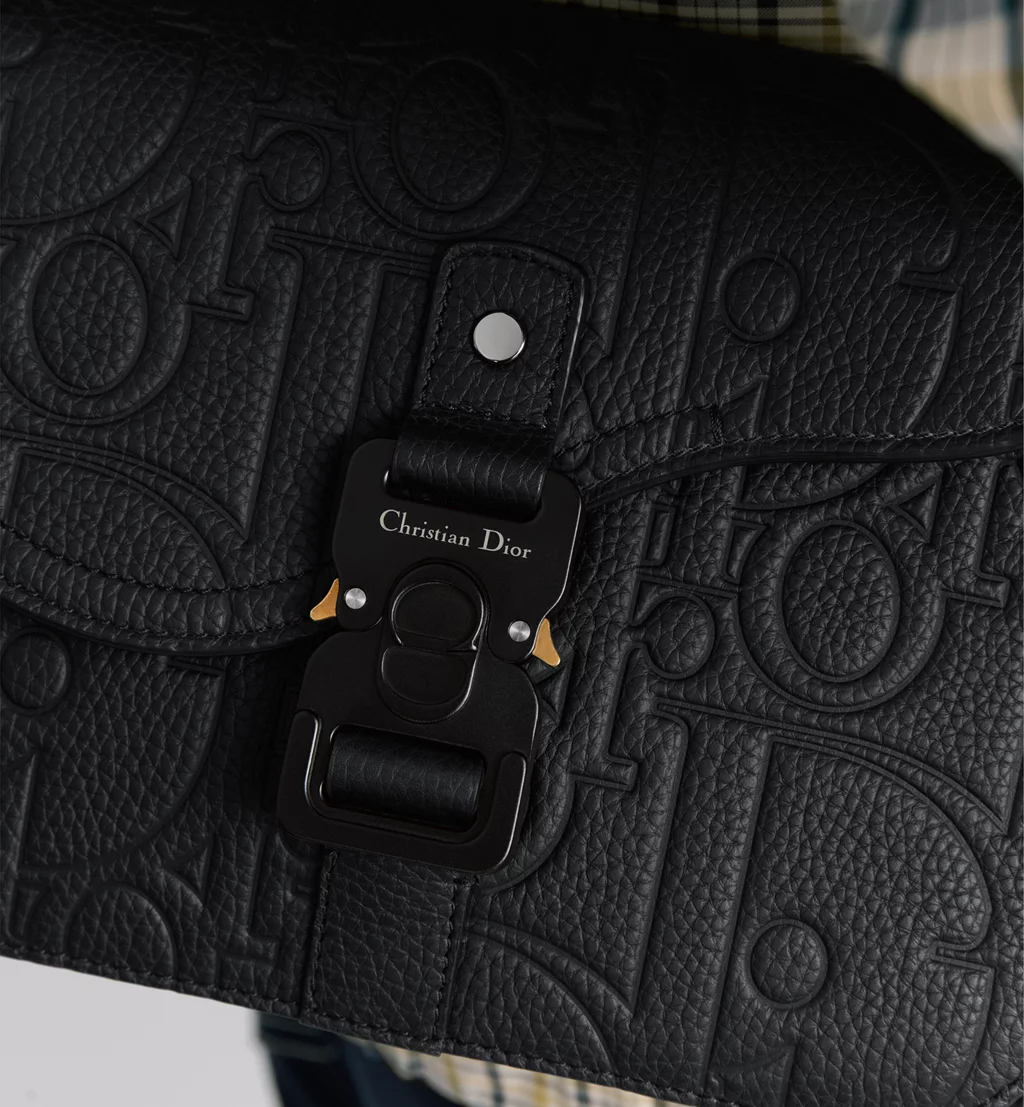 Small Saddle Messenger Bag with Flap - Image 6